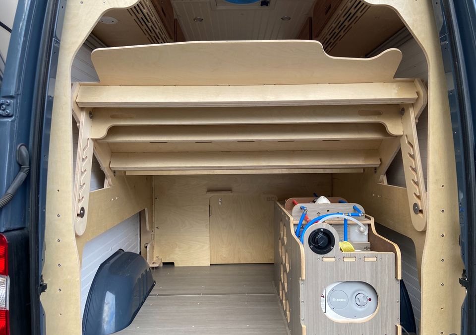 Vantopia Van